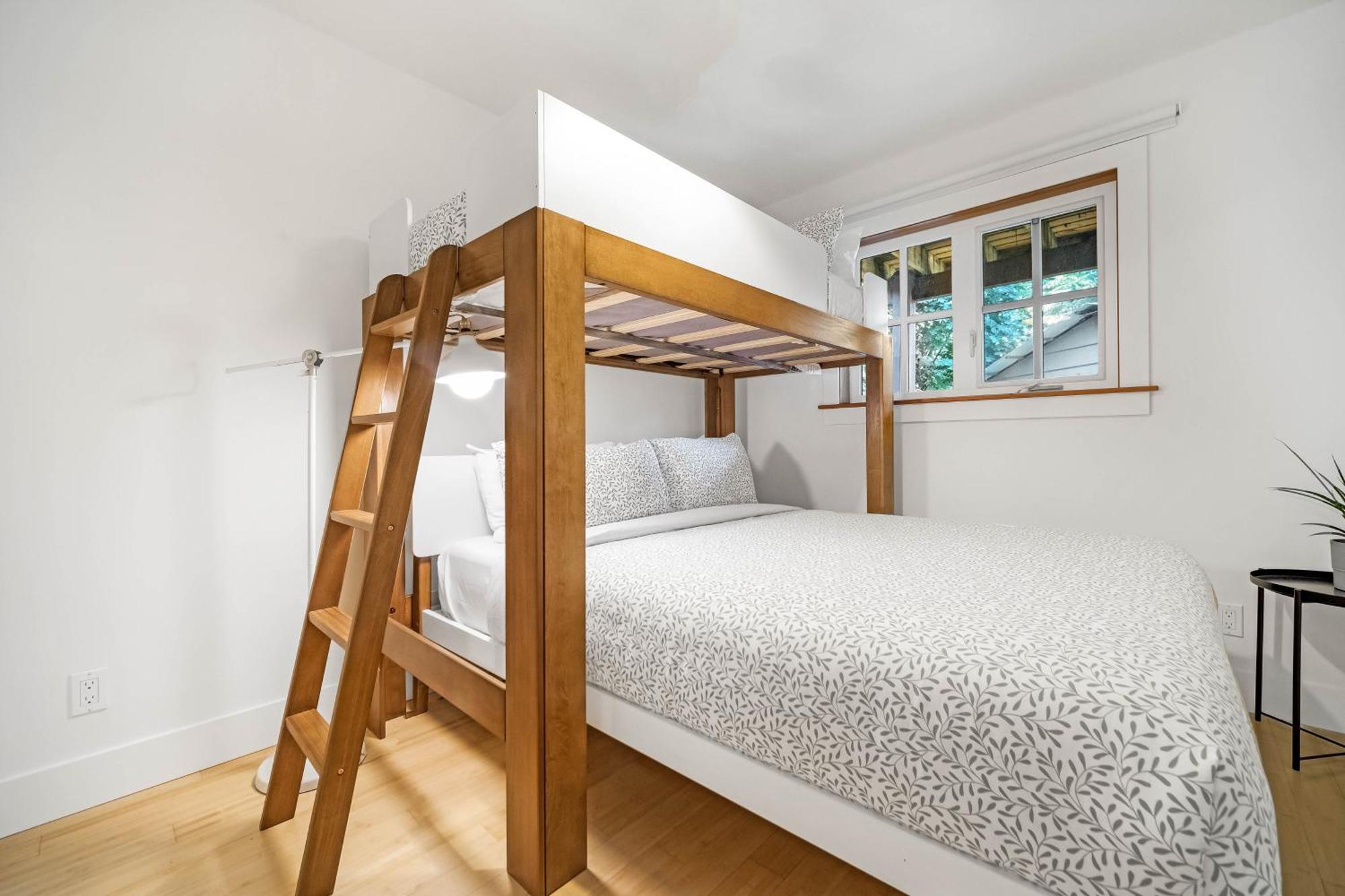 Sunwolf Riverside Cabins Brackendale Dış mekan fotoğraf